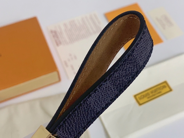 ブランドキーホルダー細部ディテール